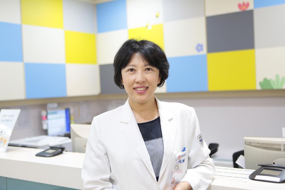 [명의칼럼] 아이와 엄마에게 모두 좋은 모유수유 - 이은실 교수(소아청소년과)