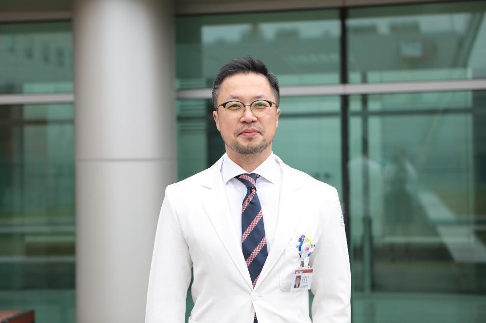 [명의예감] 병원 밖 심정지환자의 응급처치와 치료 - 김정호 교수(응급의학과)