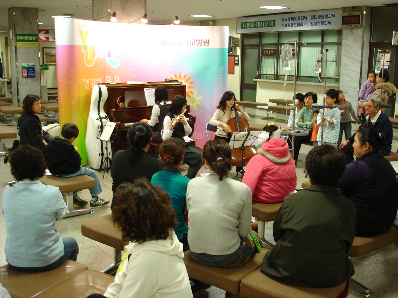 고객사랑 로비 깜짝 콘서트 - 0DSC05069 이미지