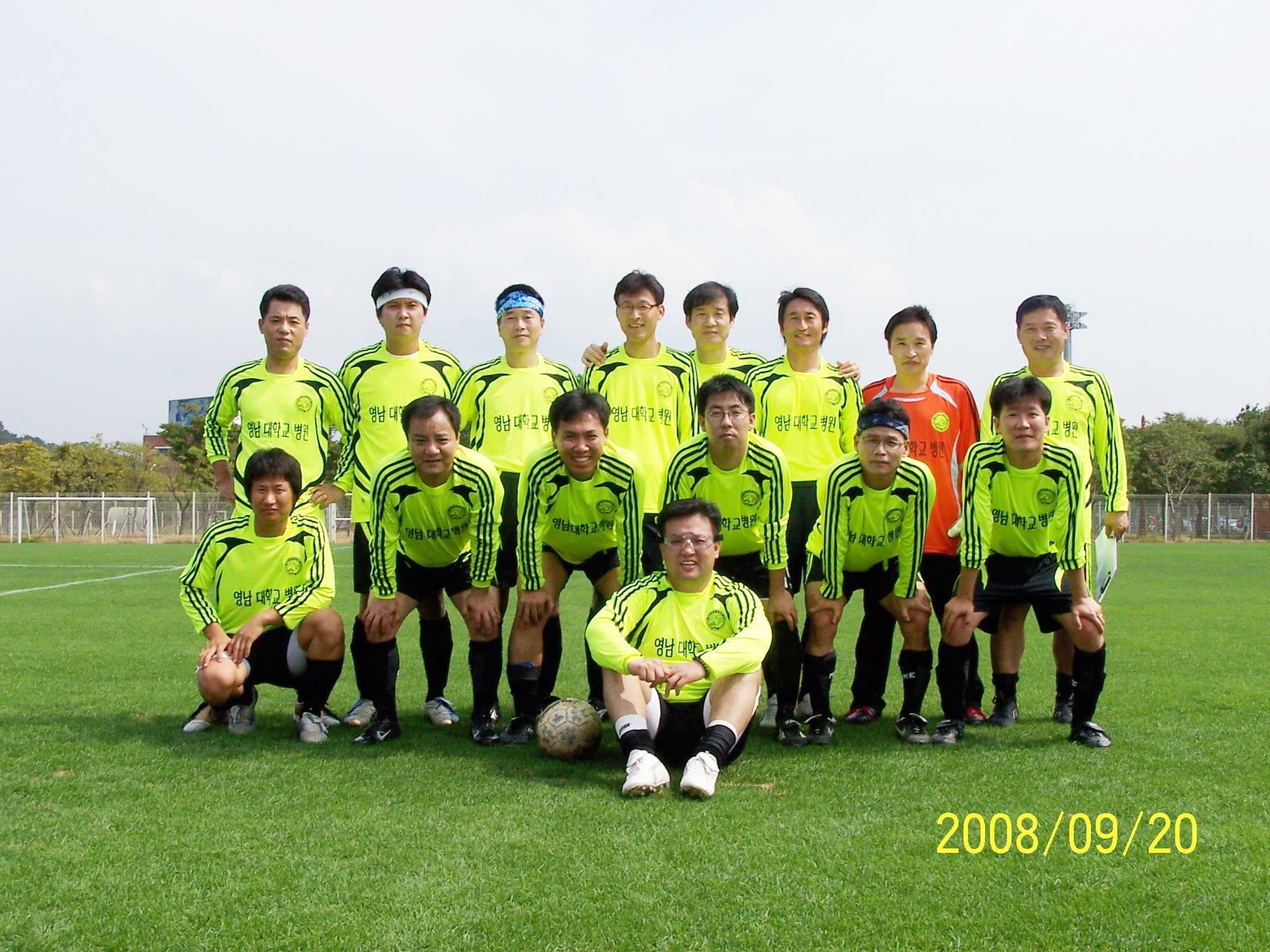 축구 통해 나누는 지역 유관기관 간 친목과 화합 - 0100_5708 이미지