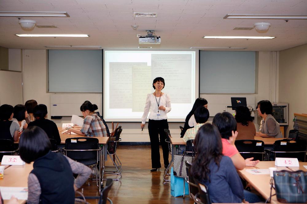 진정한 고객만족 밑거름 - 10월 CS 공개강좌 개최 - cs2 이미지