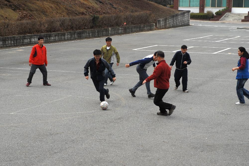 의료기술직연합회, 대동시온재활원 봉사활동 - DSC_0493 이미지