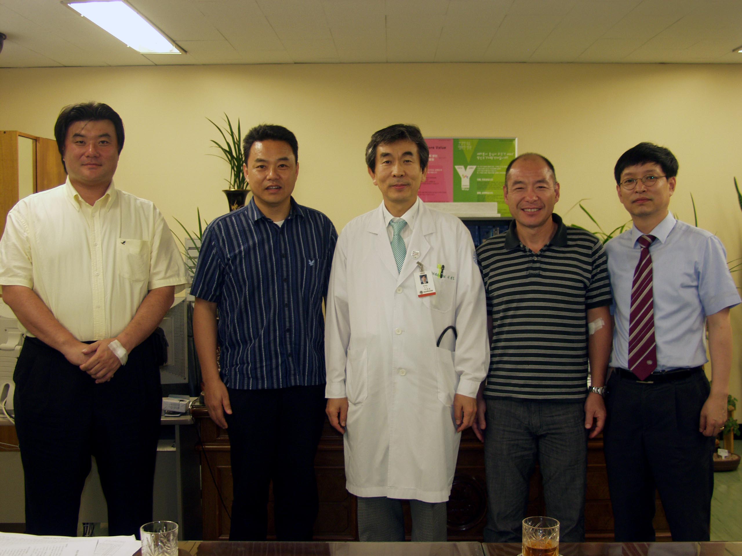 NHK 기자 2명, 우리 병원 방문 PET-CT 검진 수진, 2010년 8월 2일 오후 2시