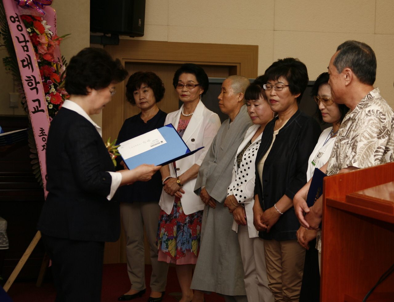 ‘의료원 개원 33주년 기념식’ 거행, 2012년 5월 24일 오전 10시, 이산대강당