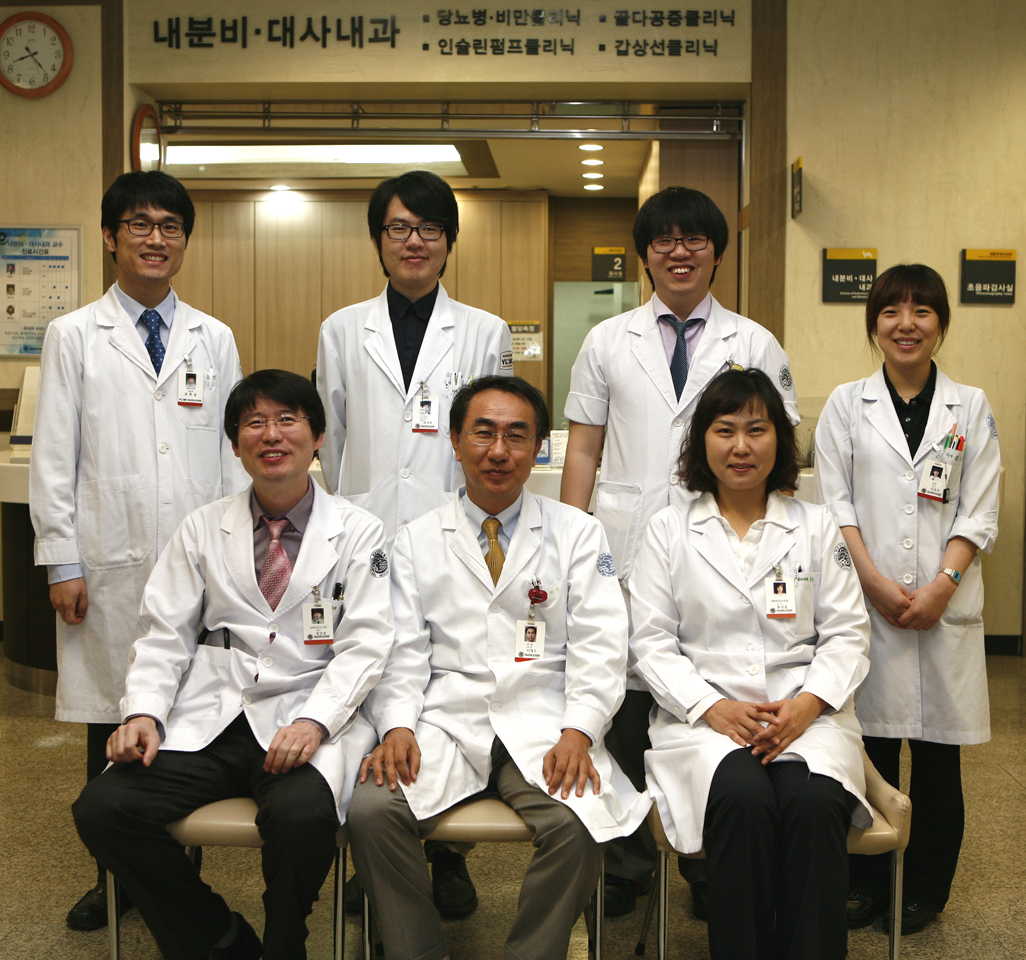 갑상선 및 경동맥 초음파검사실 개소 기념식 거행, 2012년 8월 18일 오전 8시, 내분비대사내과 외래