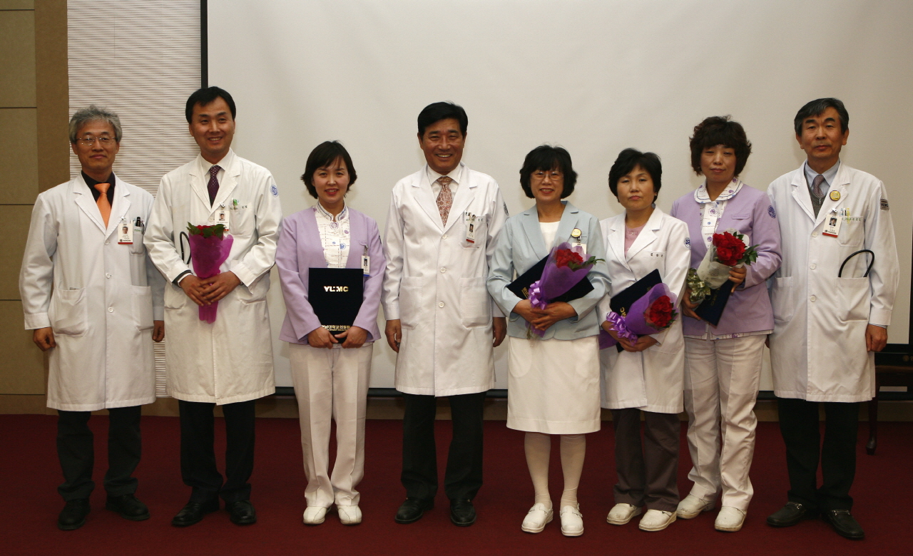 정기 월례회 겸 부서장 회의 개최, 2012년 12월 7일 오후 3시 30분, 병원 1층 이산대강당