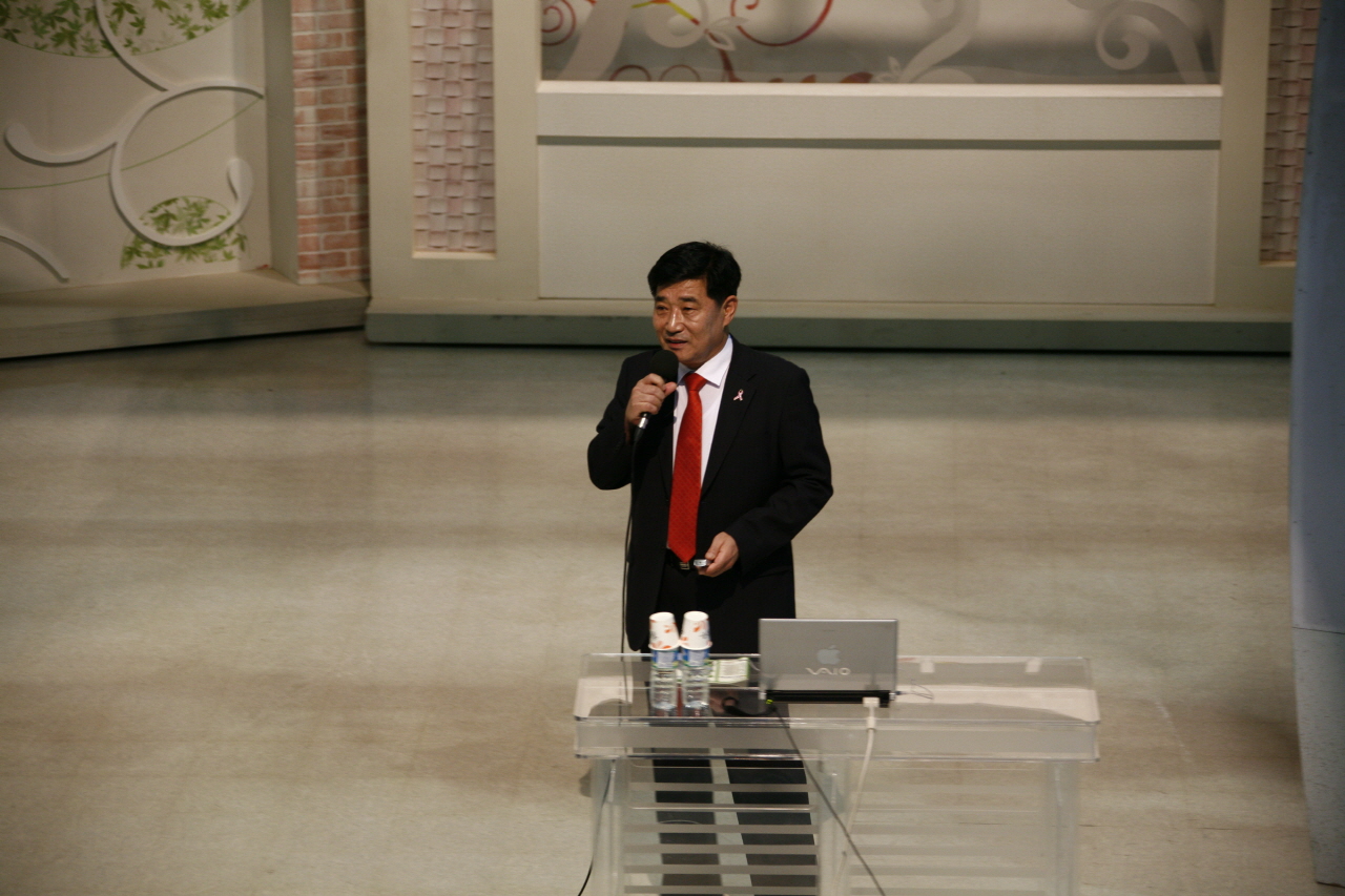 KBS ‘유방암’ 시민공개건강강좌 개최, 2013년 7월 20일 오후 2시, KBS 대구방송총국 TV 공개홀, 이수정 교수의 유방암 수술 및 술 후 관리 강연