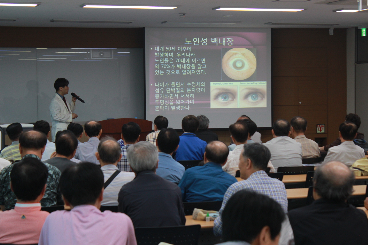 천마 re-Life 자치대학 건강강좌 사진입니다.