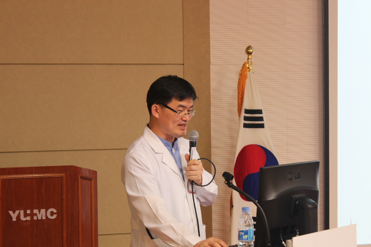 김국현 교수와 함께하는 <제56회 소화기내과 건강교실> 사진입니다.