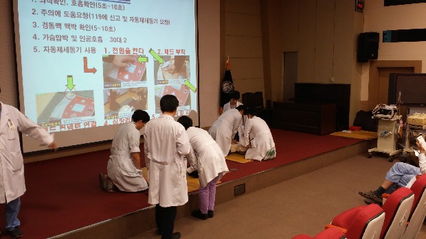 전공의 전임의 필수 및 특성화 교육, 심폐소생술교육