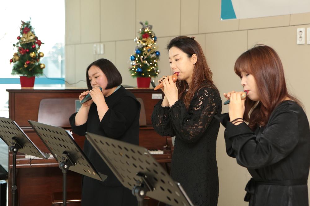 행복나눔 여성합창단 로비음악회
