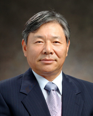 박동춘 의료원장 대한비뇨기과학회 회장 피선 - 박동춘 교수(의료원장, 비뇨기과) 이미지