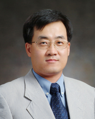안과 이상범 교수 유럽백내장굴절수술학회 우수 논문상 수상 - 이상범 교수(안과) 이미지
