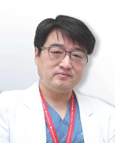 Prof. J Lee MD