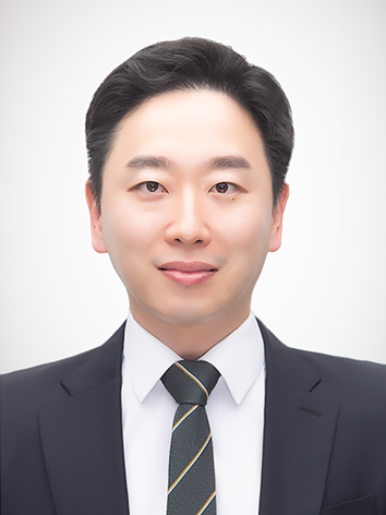 김준군 사진