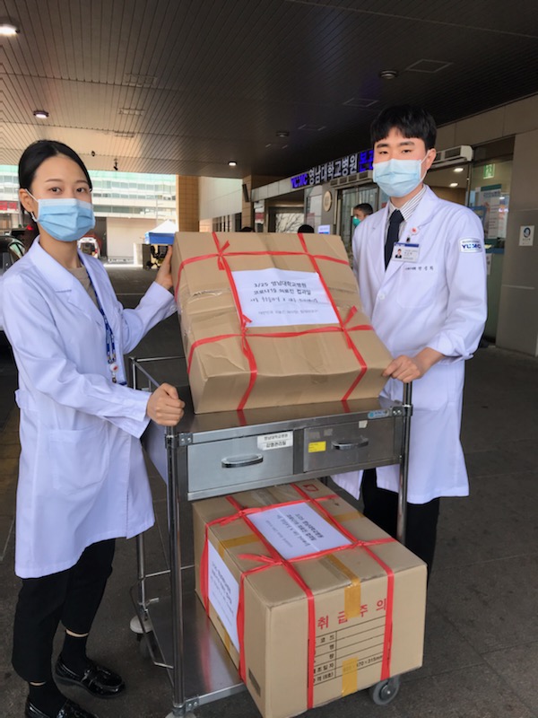 2020325 서울 숲과일 대구 모나미테이블 컵과일