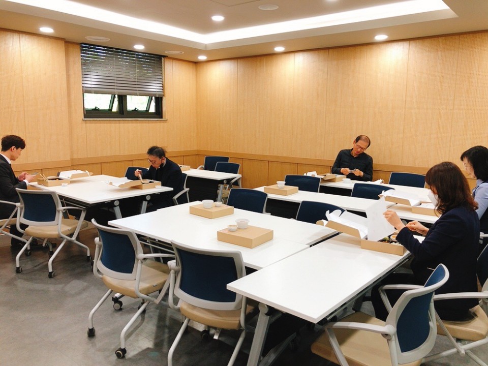 동화사, 한국불교문화사업단 도시락 후원