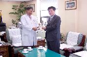 영대 총동창회 발전기금 전달식 - 0P5091667-1 이미지