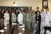 주한미군 의무부대 갬프워커 병원장 일행 의료원 방문, 2011년 4월 14일 오전 10시, 의료원장실 및 병원 투어