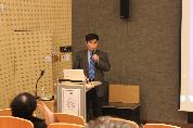 2012년 1월 18일(수) 낮 12시 30분 현대백화점 8층 문화센터에서 열린 이수정 교수의 유방암 건강강좌 사진입니다.