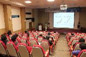 2013년 11월 114일(목) 오후2:00 영남대학교병원 1층 이산대강당에서 열린 제50회 만성폐쇄성폐질환 건강교실 사진입니다.