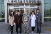 주한미육군 의무부대 부사령관 겸 용산 121병원 부병원장 본원 방문